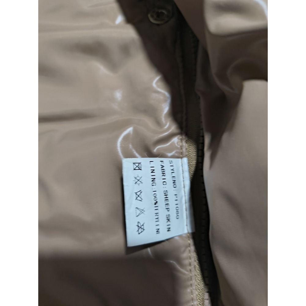 Dolce And Gabbana Down & Feather Filled Shearling Fur Puffy Vest - Picture 5 of 9
